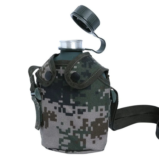 Outdoor Tactical Water Bottle Camouflage in Stock  Aluminum Kettle with Belt for Camping Canteen
